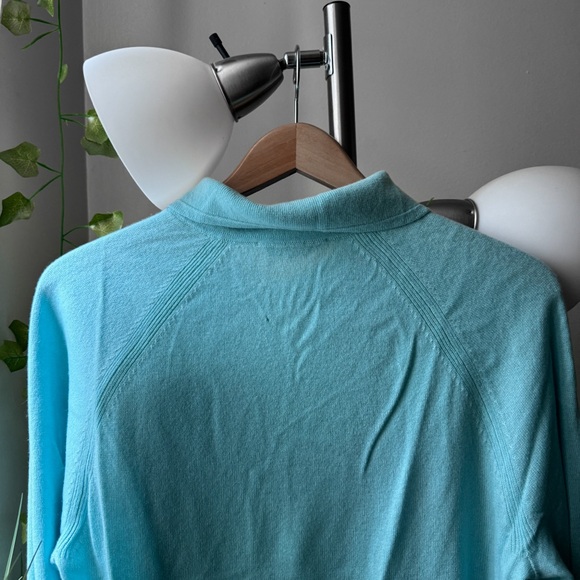 Everlane Cashmere Collared Sweater - Picture 4 of 9